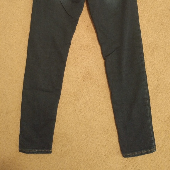 Buffalo Jeans - Faye Mid-Rise Skinny - Picture 2 of 3